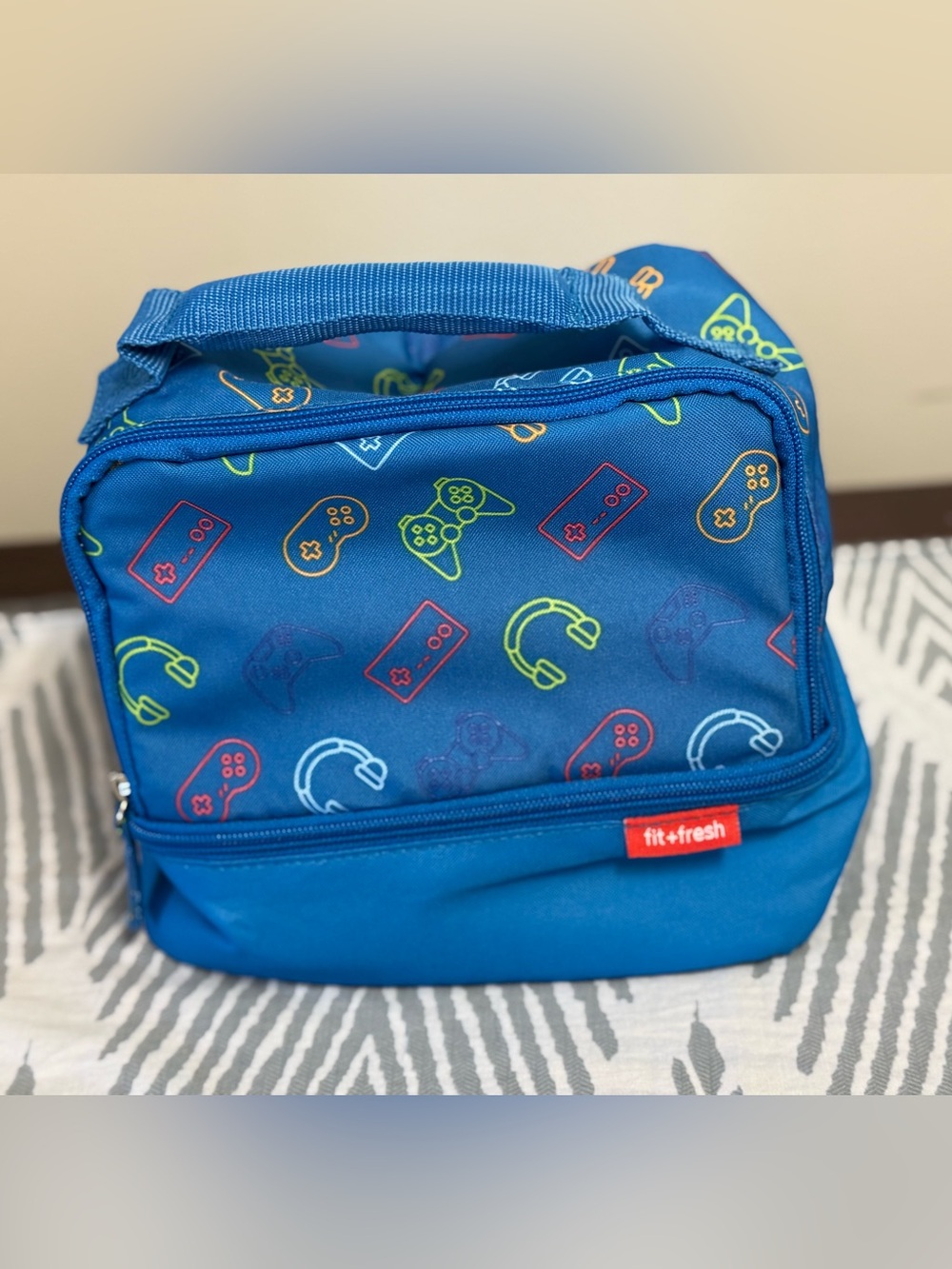 Fit and Fresh Blue Kids Lunch Bag with Gaming Icons